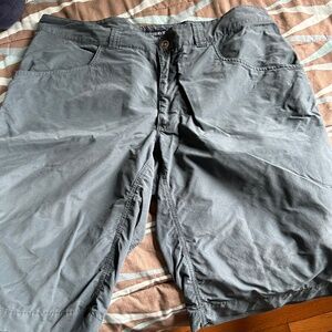 Arcteryx mens shorts 38